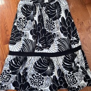 Lane Bryant Black and White Floral A-Line Skirt